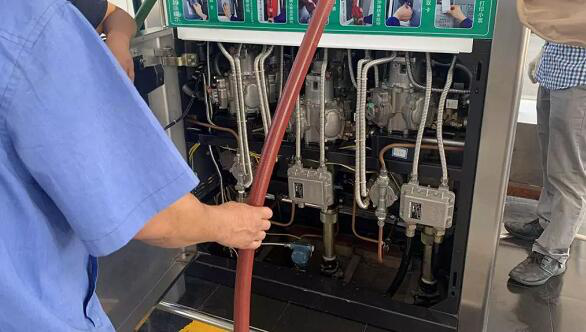 流量和压力传感器在油气回收自动监测系统中的应用 流量和压力传感器在油气回收自动监测系统中的应用