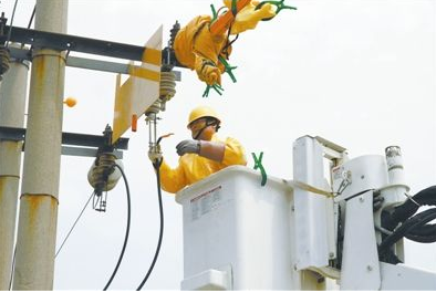 分析倾角传感器的原理及在高空作业中的应用